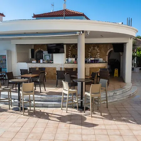Georgia Apartahotel