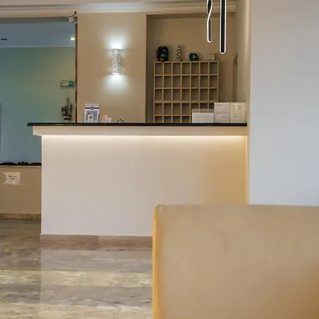 Aparthotel Georgia 3*